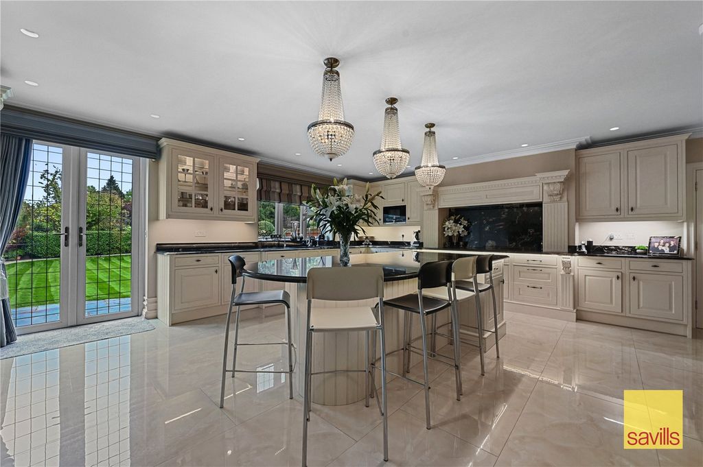 Property photo 3 of 54 Kitchen