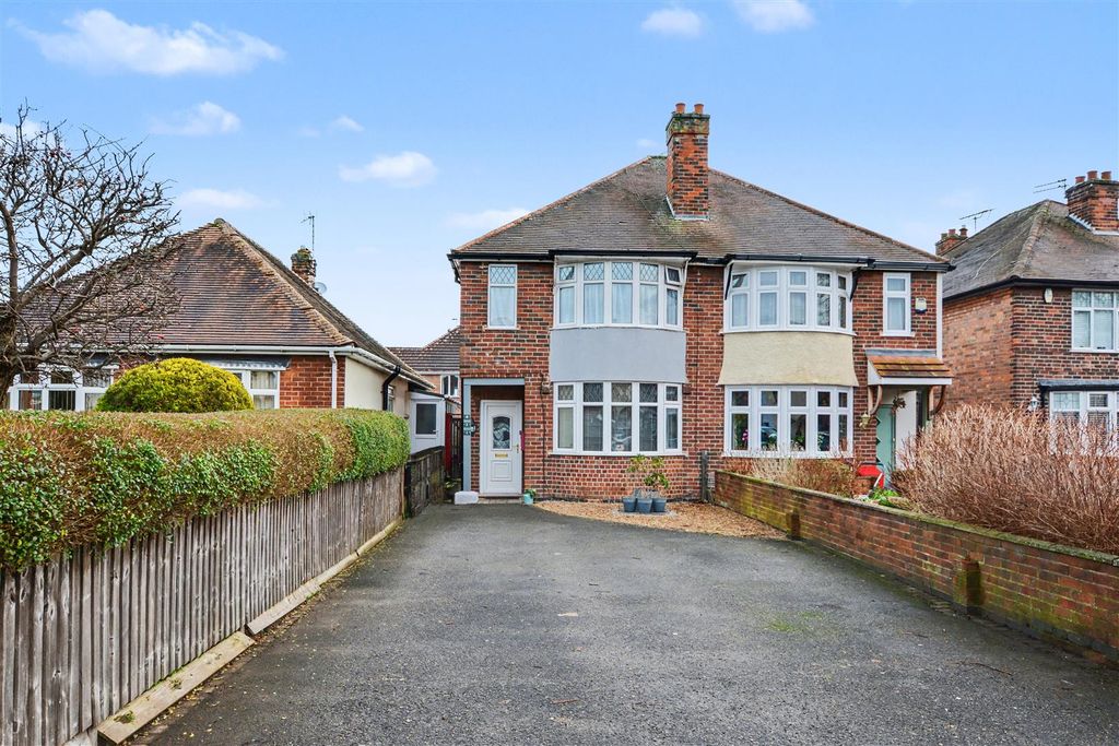 Property photo 1 of 26