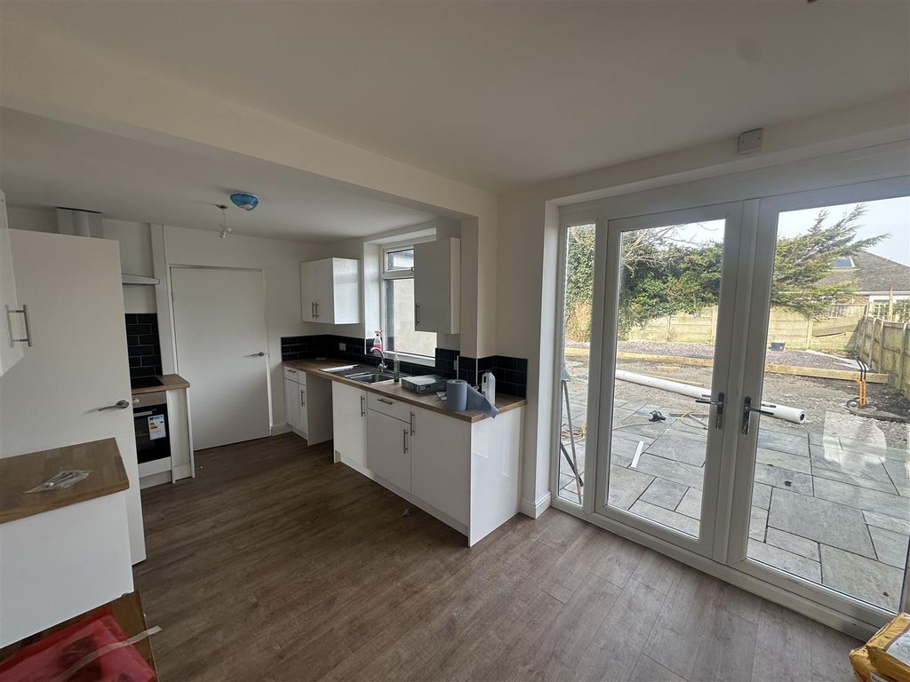 Property photo 3 of 11 Img_7984.Jpeg