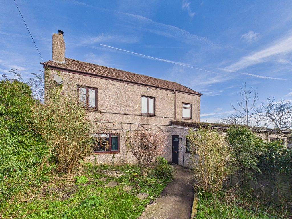 Property photo 1 of 31