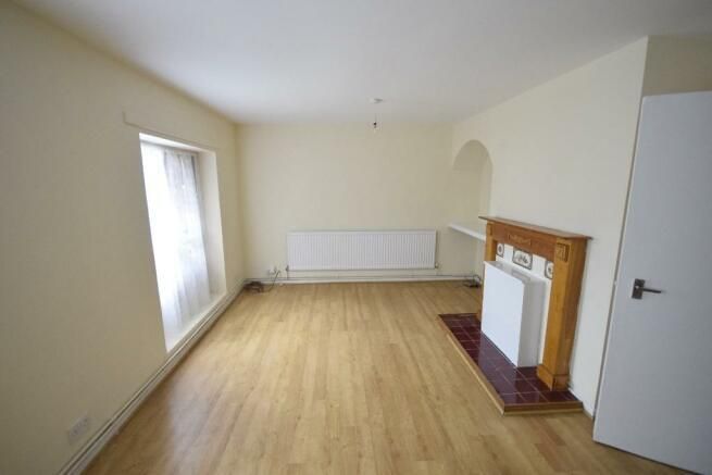 Property photo 3 of 7 Picture No. 80