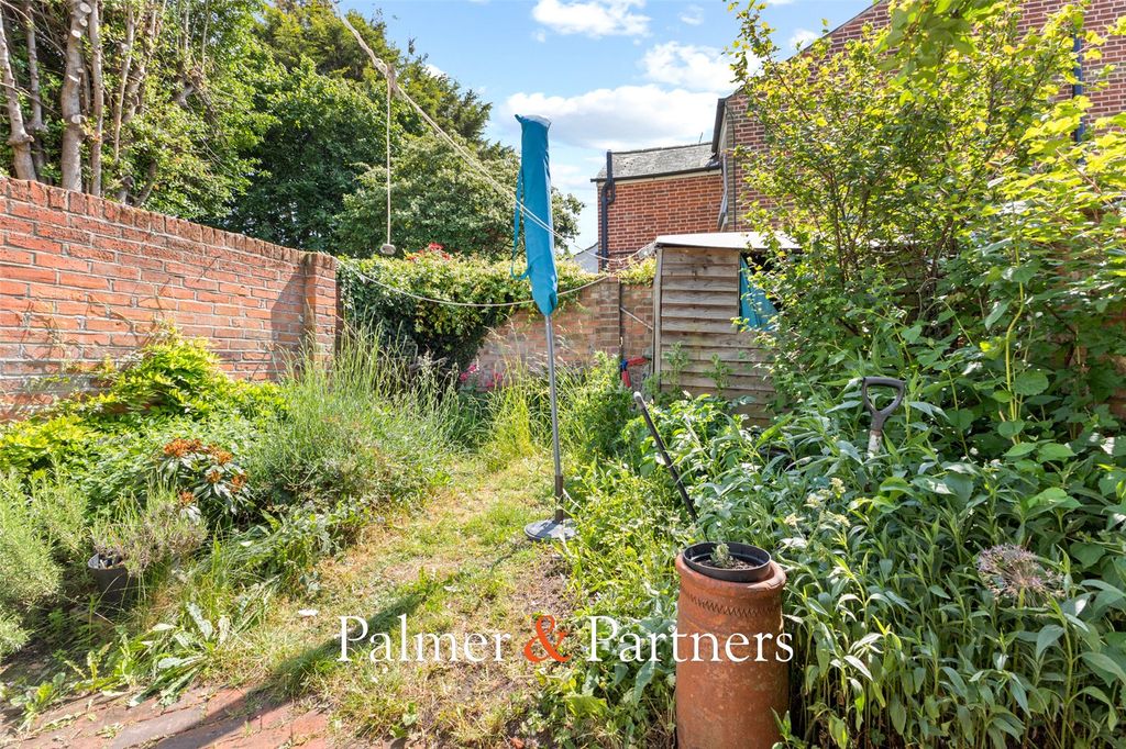 Property photo 3 of 17 Picture No. 09