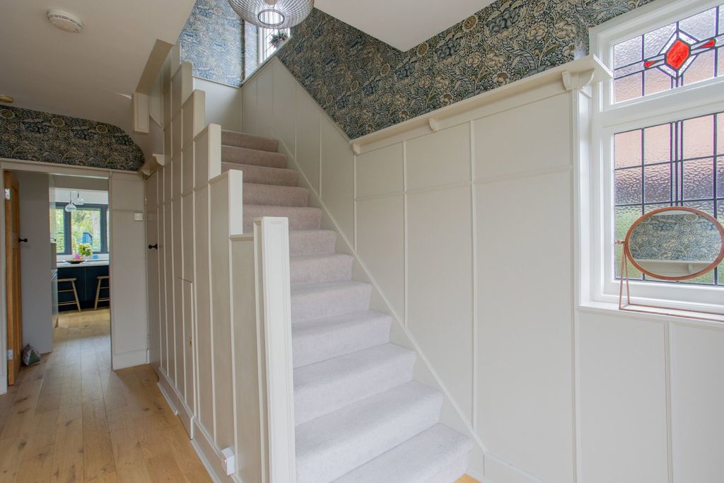 Property photo 3 of 29