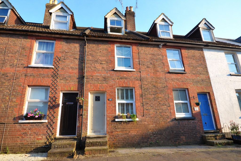 Property photo 1 of 19 Front