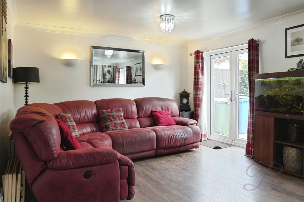 Property photo 2 of 34 9.Jpg