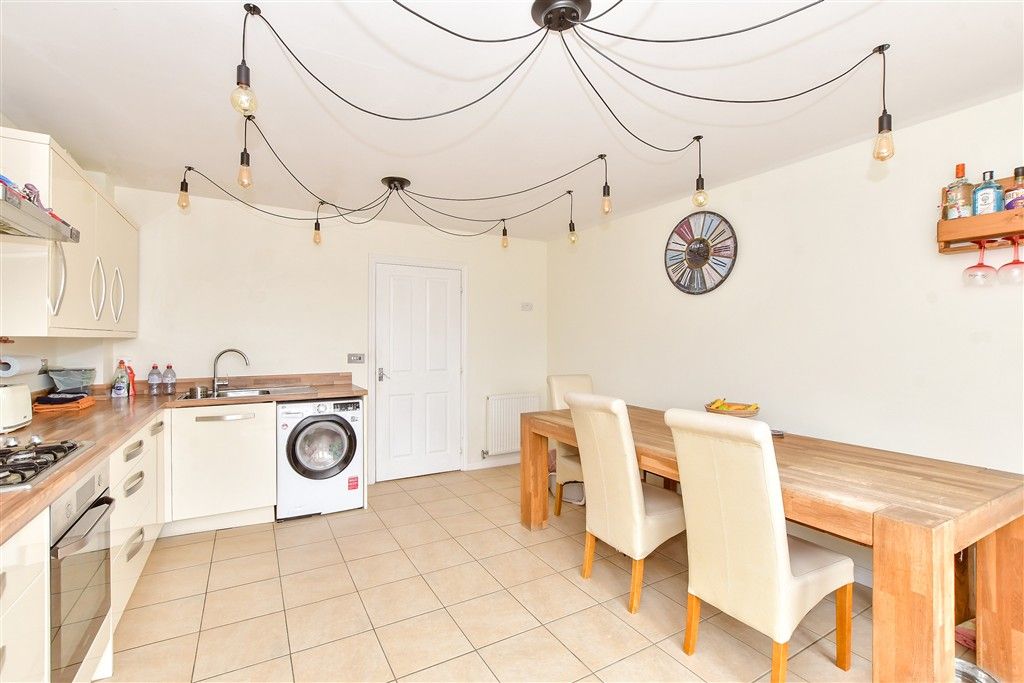 Property photo 2 of 11 Kitchen/Diner