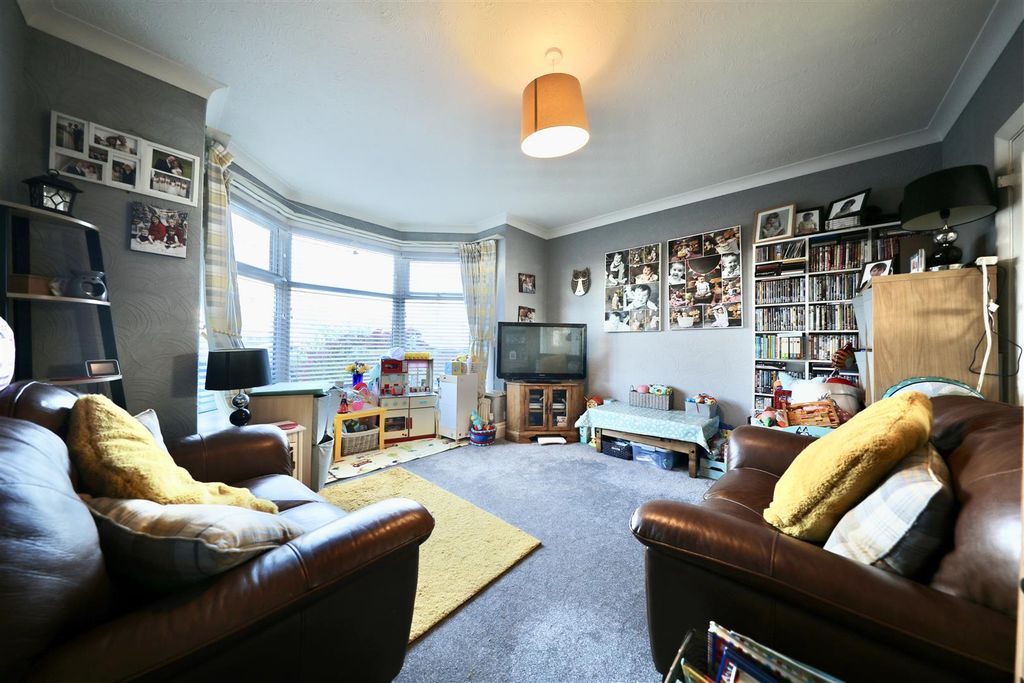 Property photo 2 of 12 0A4A2632.Jpg