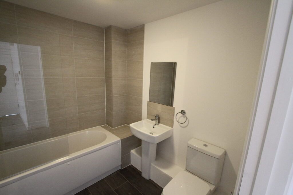 Property photo 3 of 3