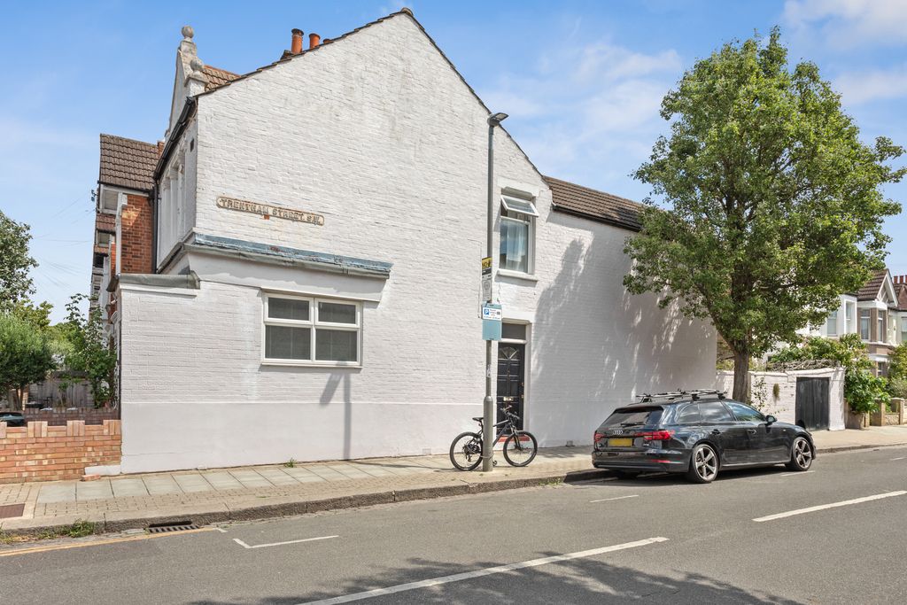 Property photo 1 of 13