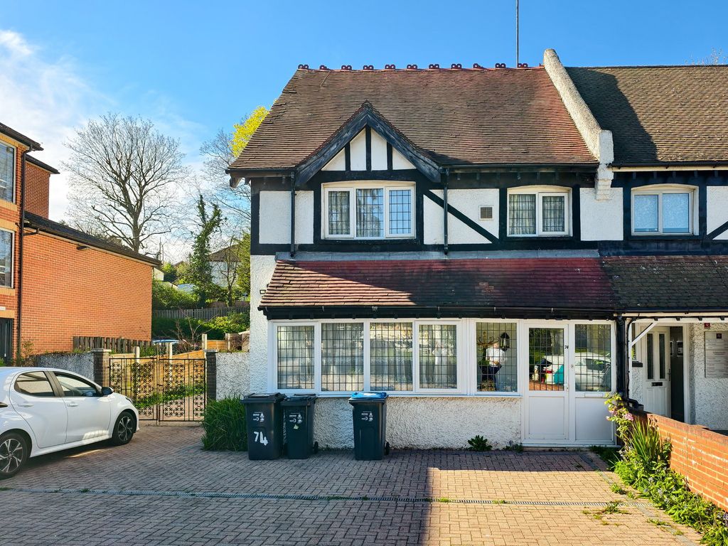 Property photo 1 of 12