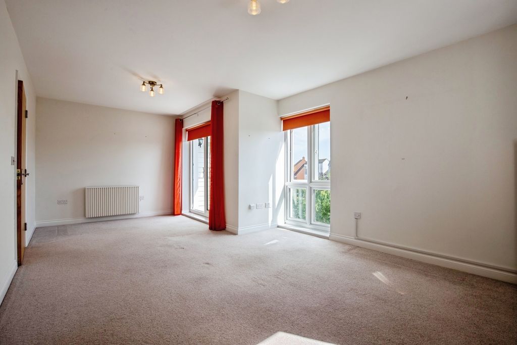 Property photo 3 of 20 Pbox-Img.Jpg