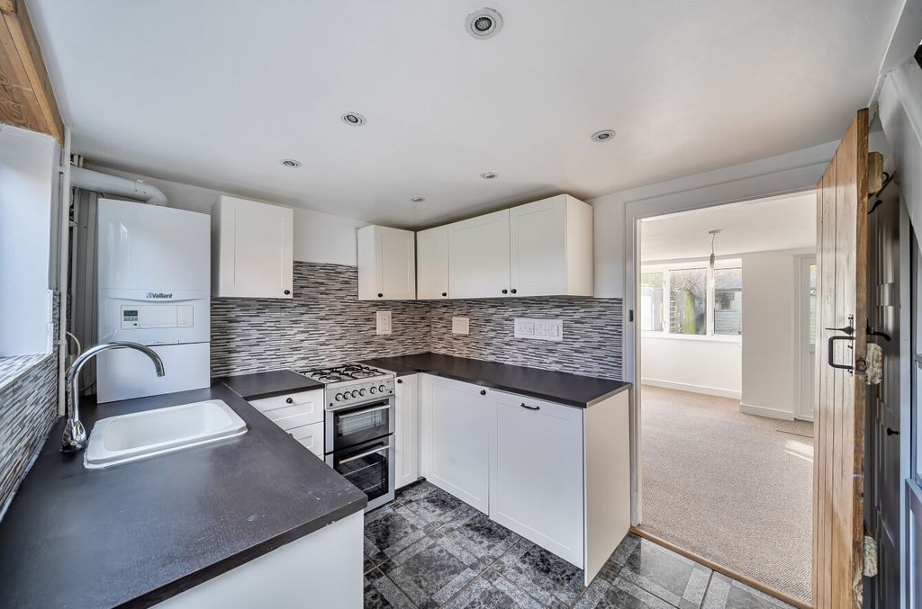 Property photo 2 of 13 Kitchen