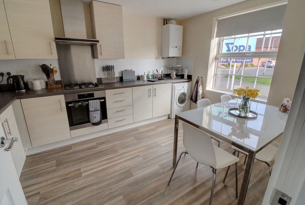 Property photo 3 of 16 Photo #3