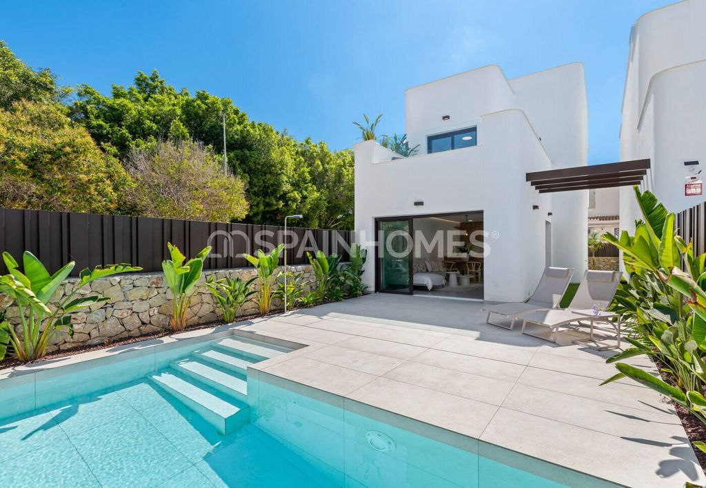 Property photo 1 of 41