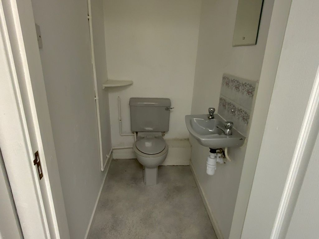 Property photo 2 of 4