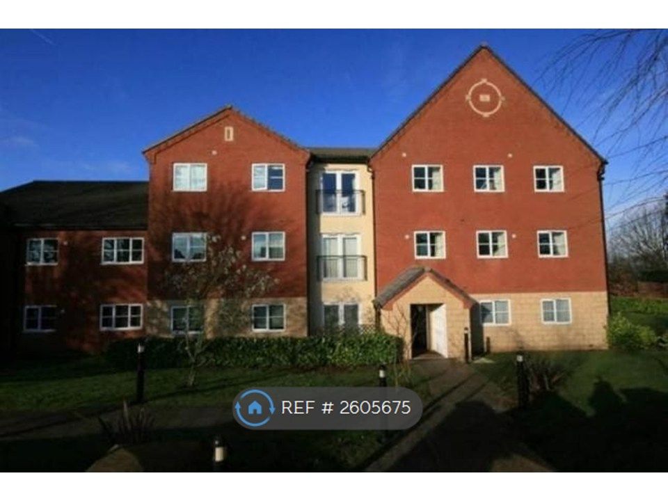 Property photo 2 of 18