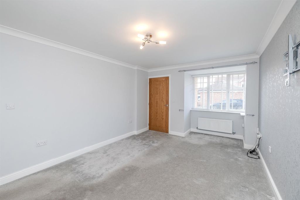 Property photo 2 of 18 34Horlseyview-11.Jpg