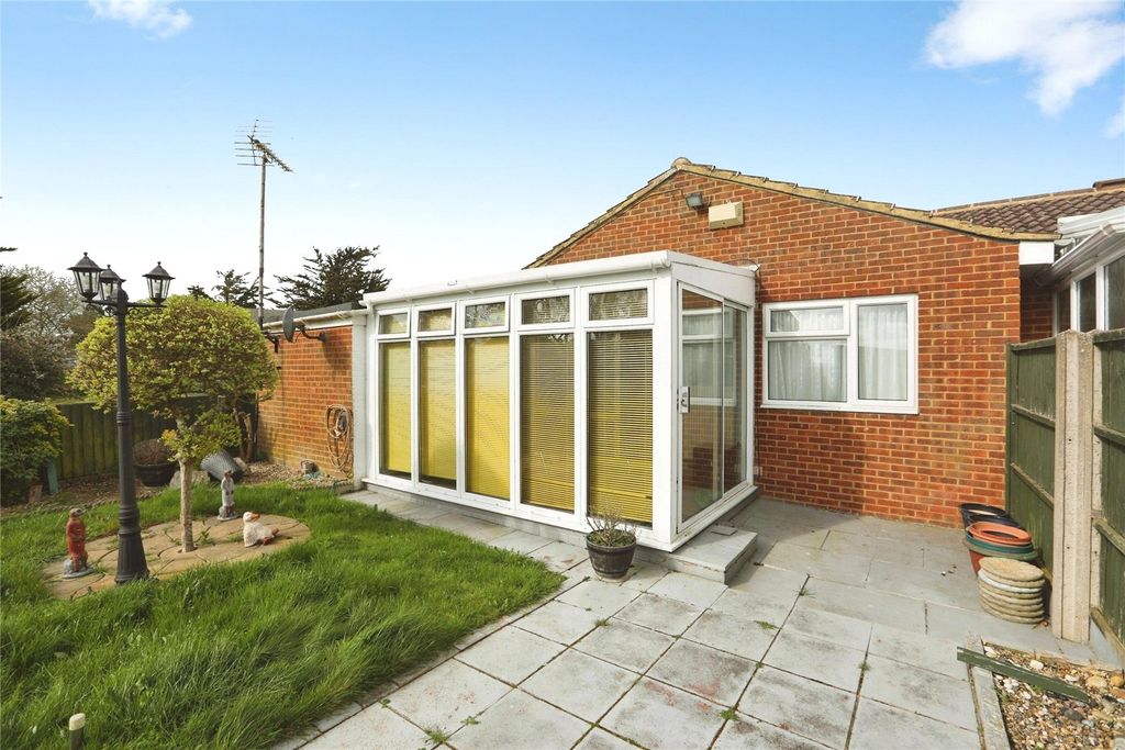 Property photo 2 of 14 Picture No. 05