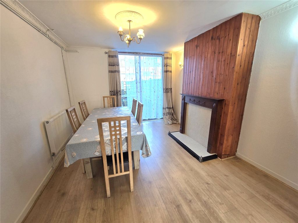 Property photo 3 of 10 Picture No. 36