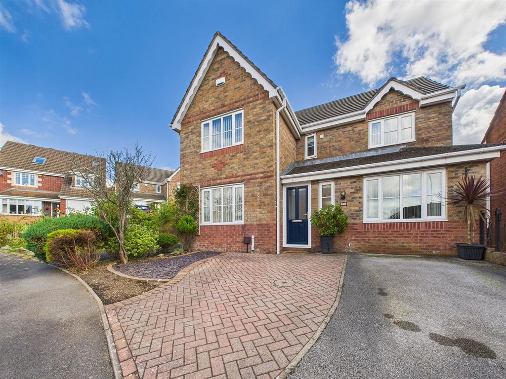 Property photo 1 of 27 Cam02295G0-Pr0313-Still027.Jpg