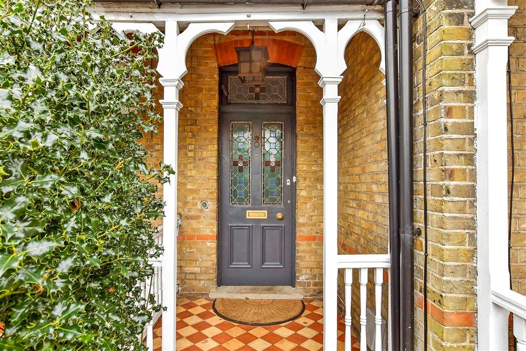 Property photo 3 of 16 External Feature Edit