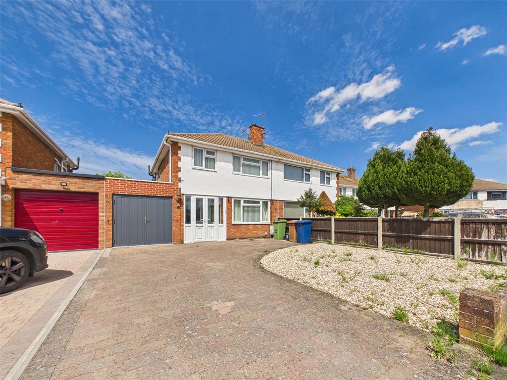 Property photo 1 of 17 Picture No. 01