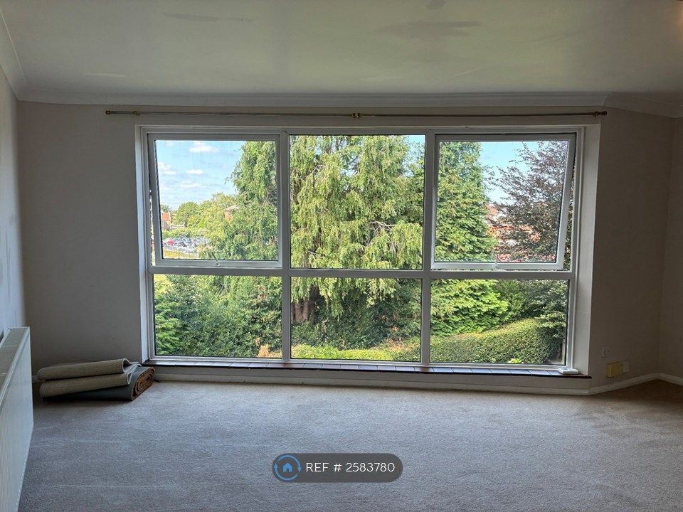 Property photo 2 of 19 Open Plan Living &amp; Dining Room