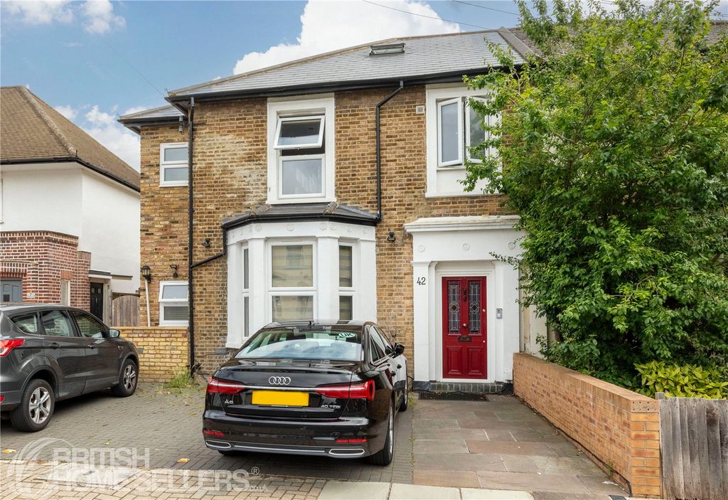 Property photo 1 of 19 Picture No. 24
