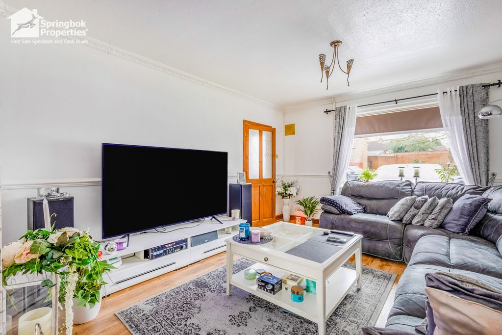 Property photo 3 of 12 Image 2