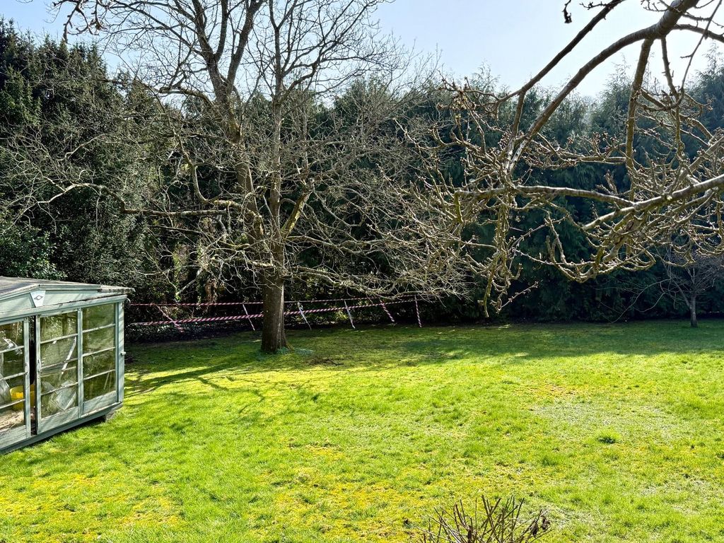 Additional image 20 of 5 bed detached house for saleUpper Carlisle Road, Meads, Eastbourne BN20