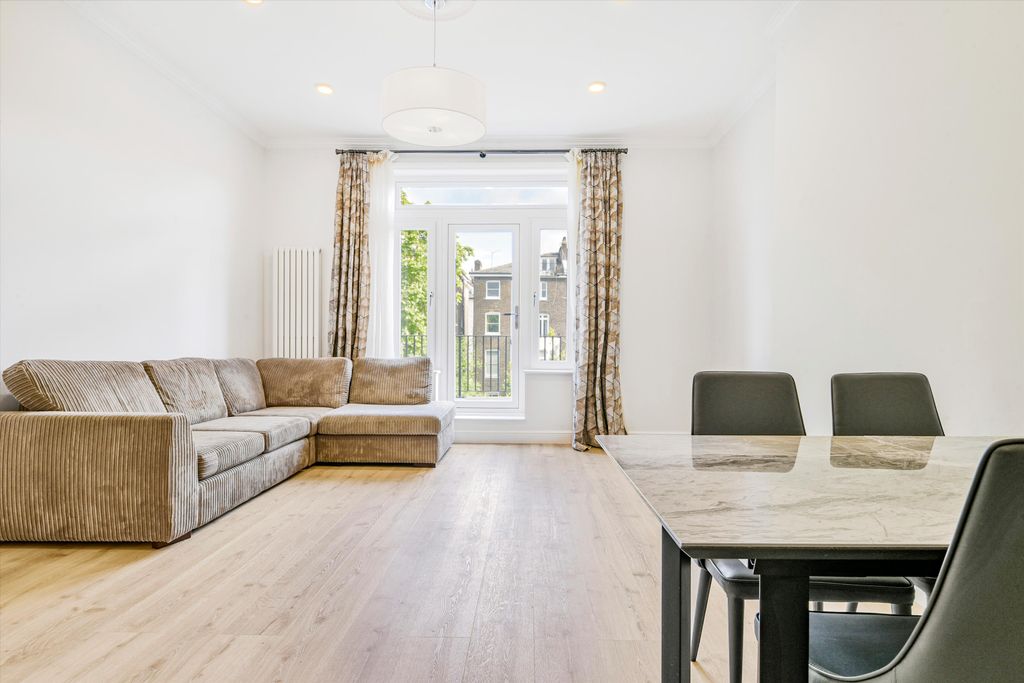 Property photo 2 of 12 Image