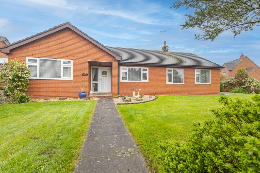 Property photo 1 of 21