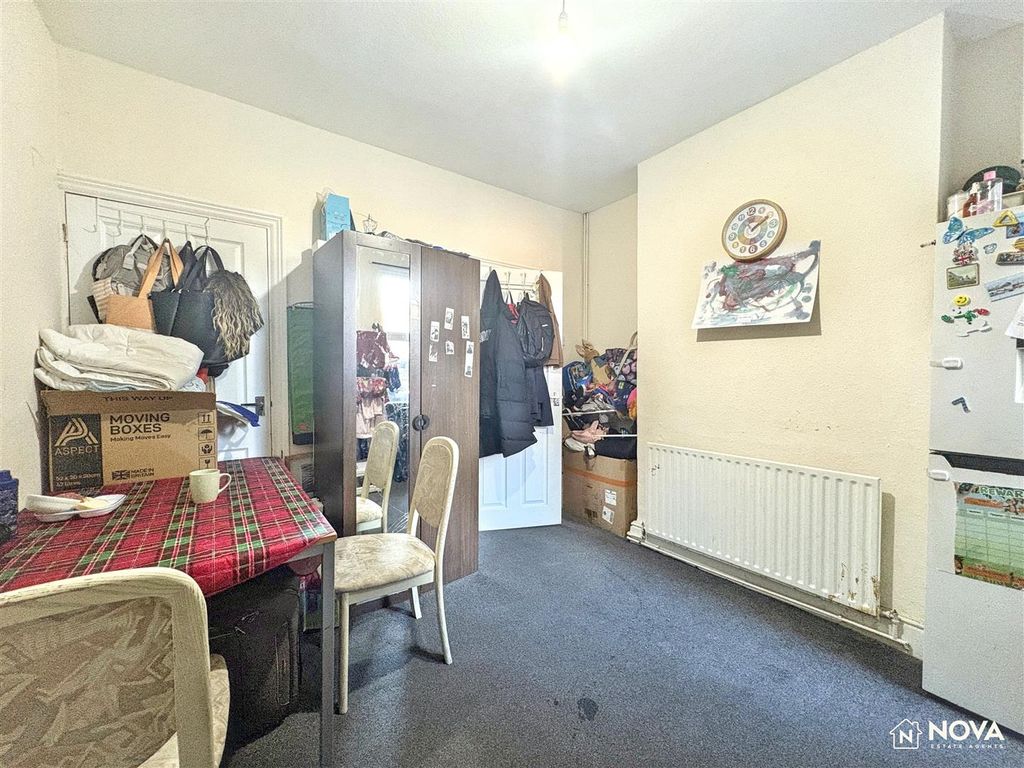 Property photo 3 of 11 Img_5953.Jpg