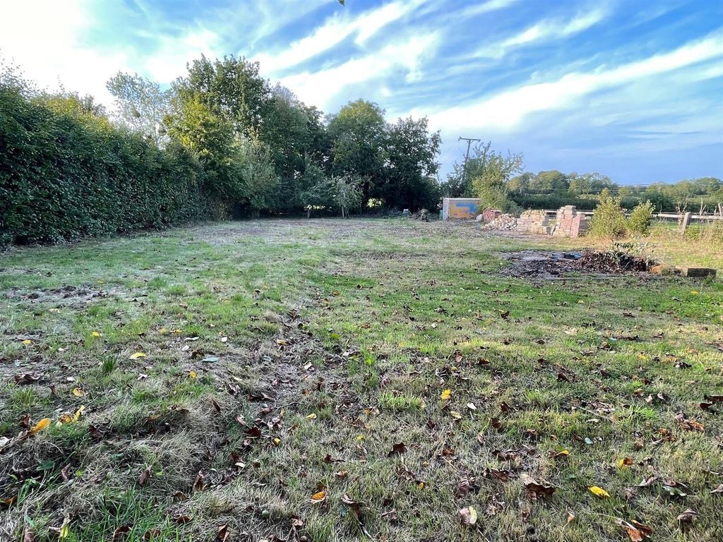 Property photo 3 of 13 5.Jpg