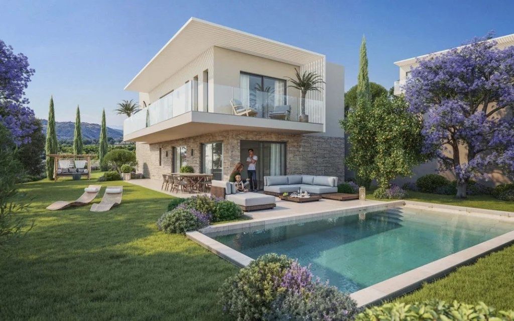Property photo 1 of 10