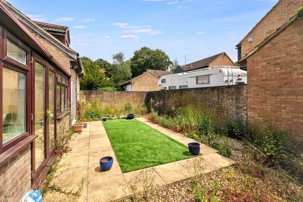 Property photo 1 of 20 51 Carters Close, Sherington, Newport Pagnell, Mk16 9Nw