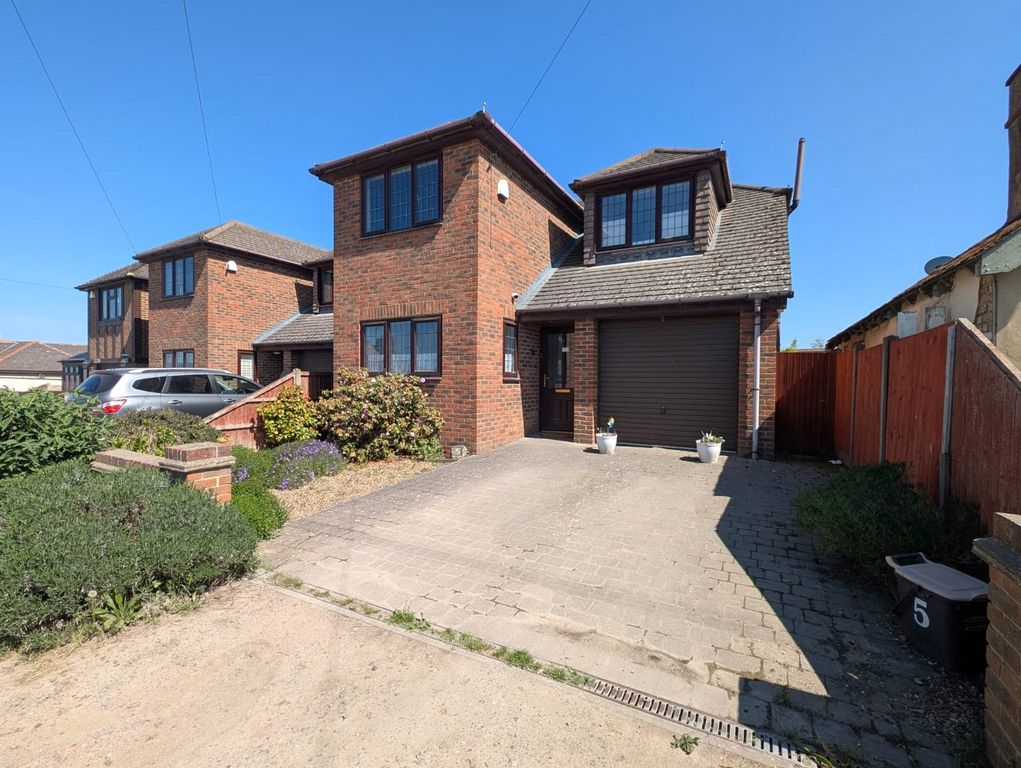 Property photo 1 of 17 Picture No. 03