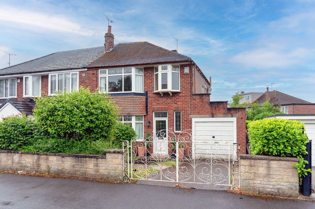 Property photo 1 of 22