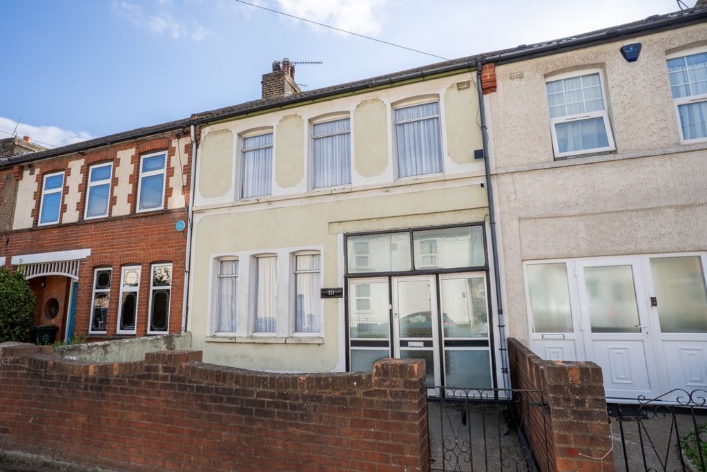 Property photo 1 of 18 4331260