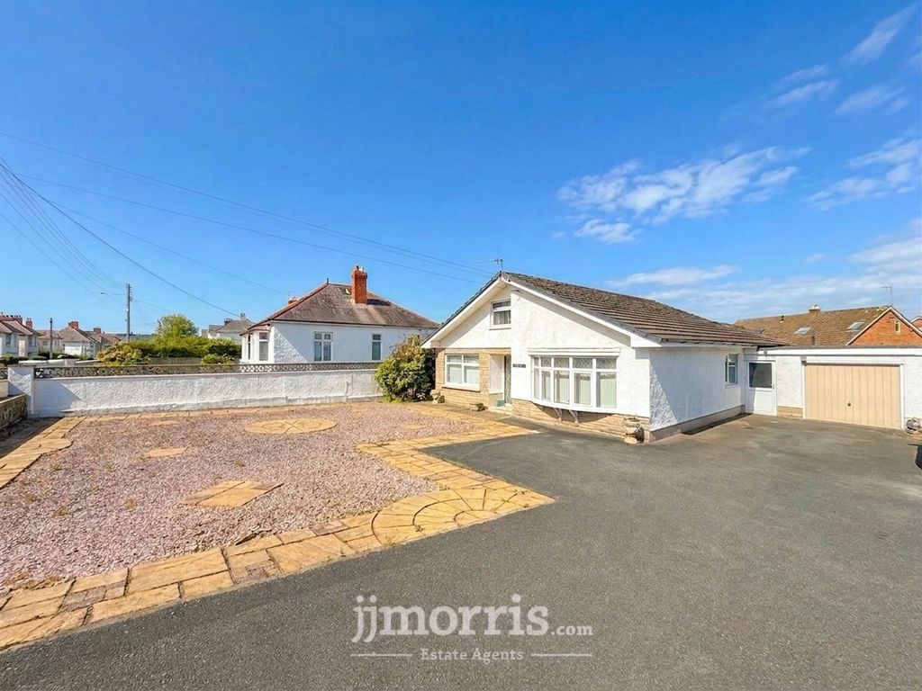 Property photo 1 of 36