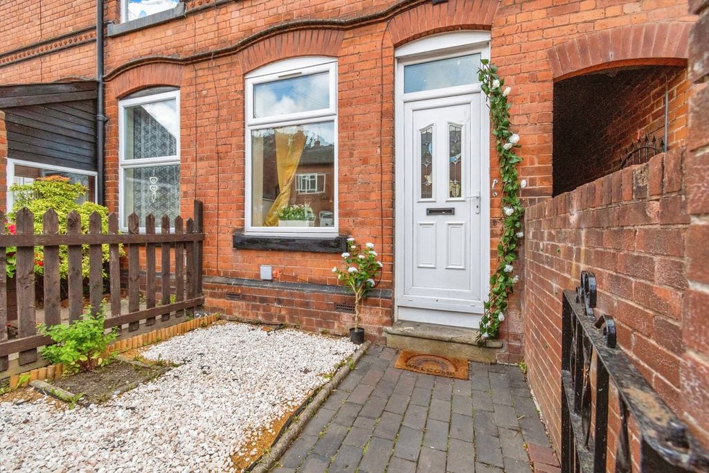 Property photo 2 of 16 Photo
