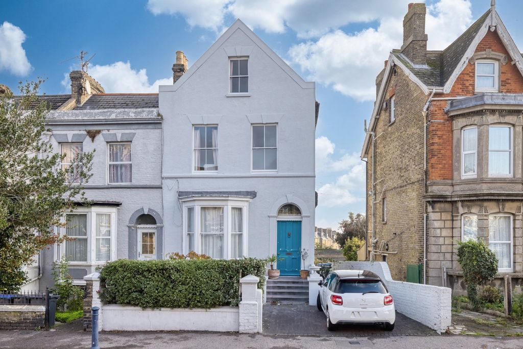 Property photo 1 of 26 Picture 1