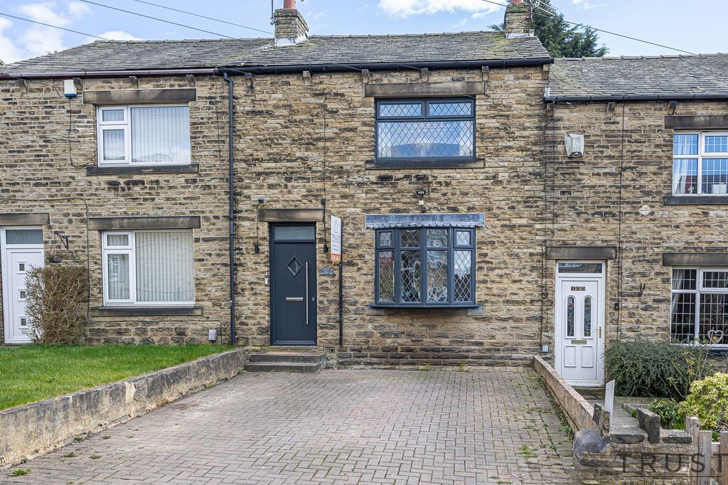 Property photo 1 of 35