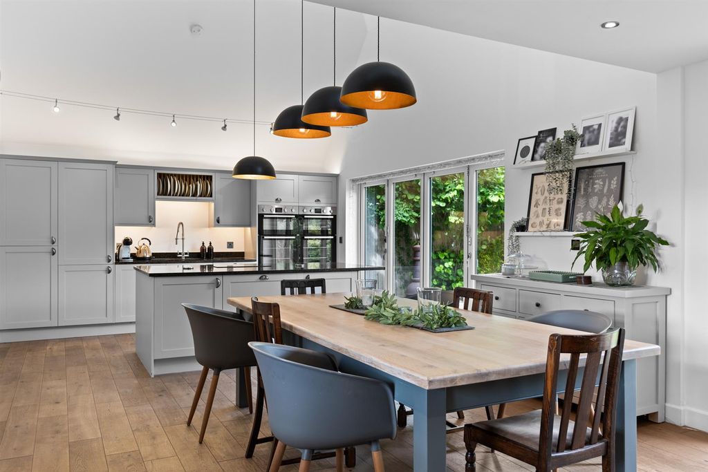 Property photo 2 of 42 2B Harby Lane-13.Jpg
