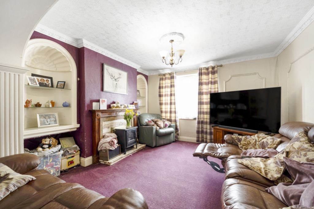 Property photo 3 of 22 Birch Tree House (Swineshead)-11