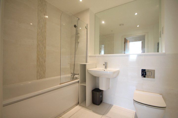 Property photo 3 of 7 Main Bathroom