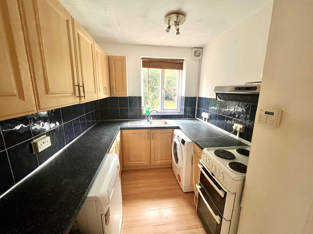 Property photo 2 of 10 Image