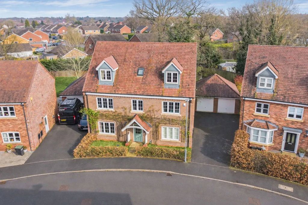Property photo 1 of 38