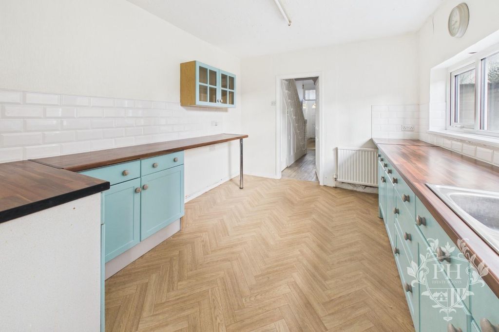 Property photo 1 of 11 0057E637458B4F81B1cd2813c706De6B_100_Cam02002G0-Pr