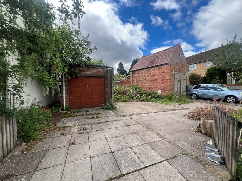 Property photo 2 of 4